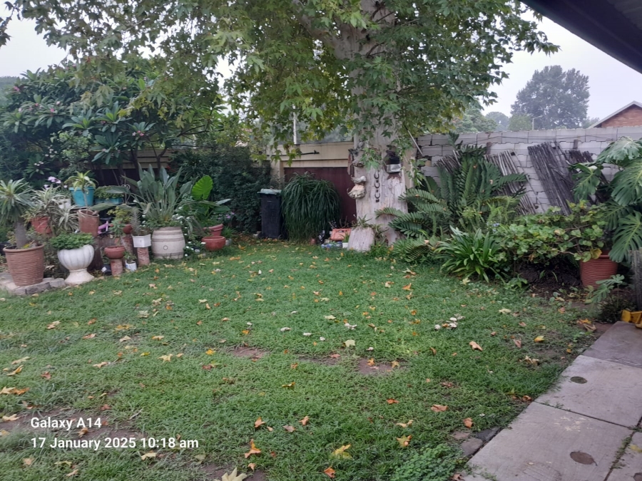 6 Bedroom Property for Sale in Bodorp North West